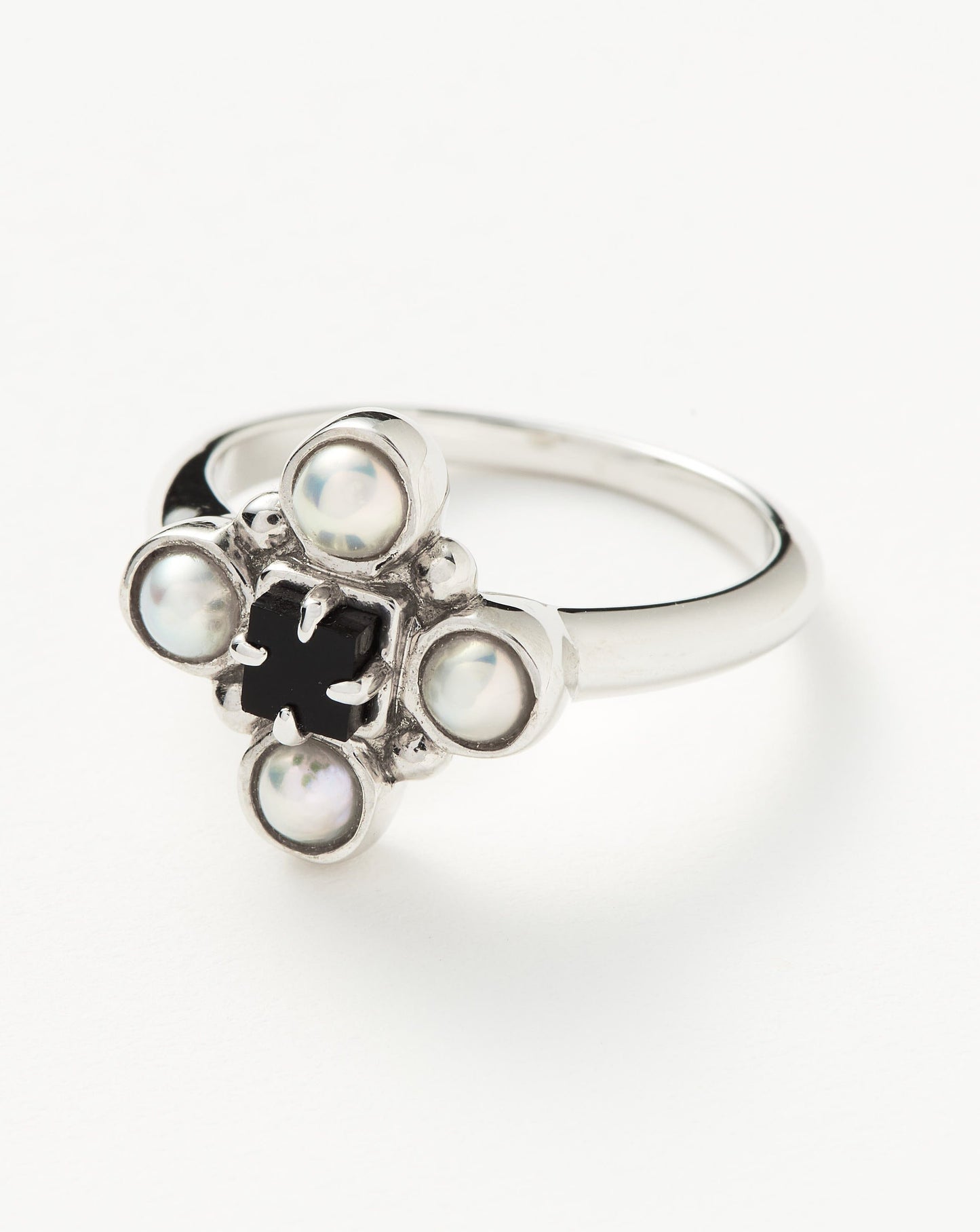 Sterling Silver Ring with Pearl and Black Onyx