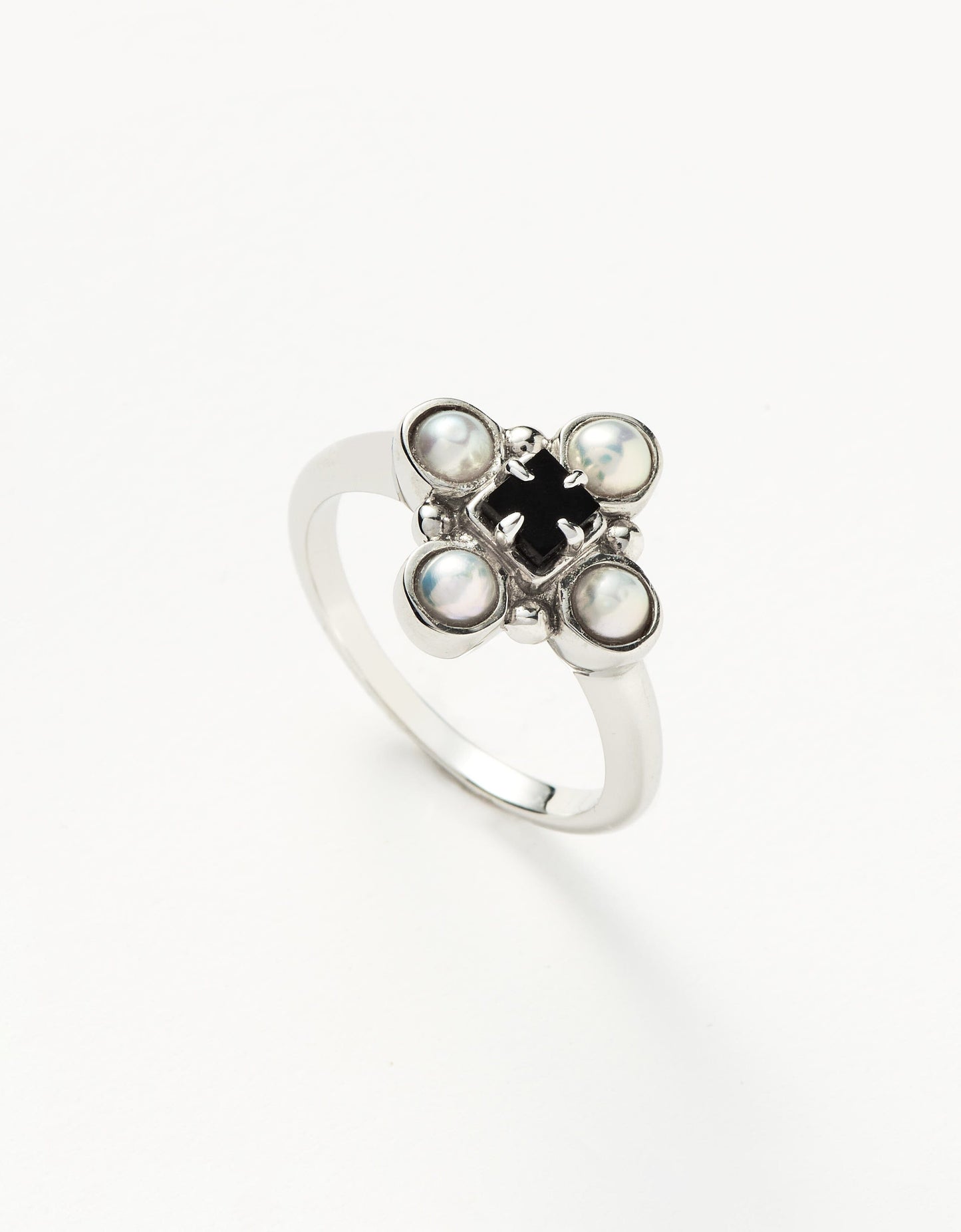 Sterling Silver Ring with Pearl and Black Onyx