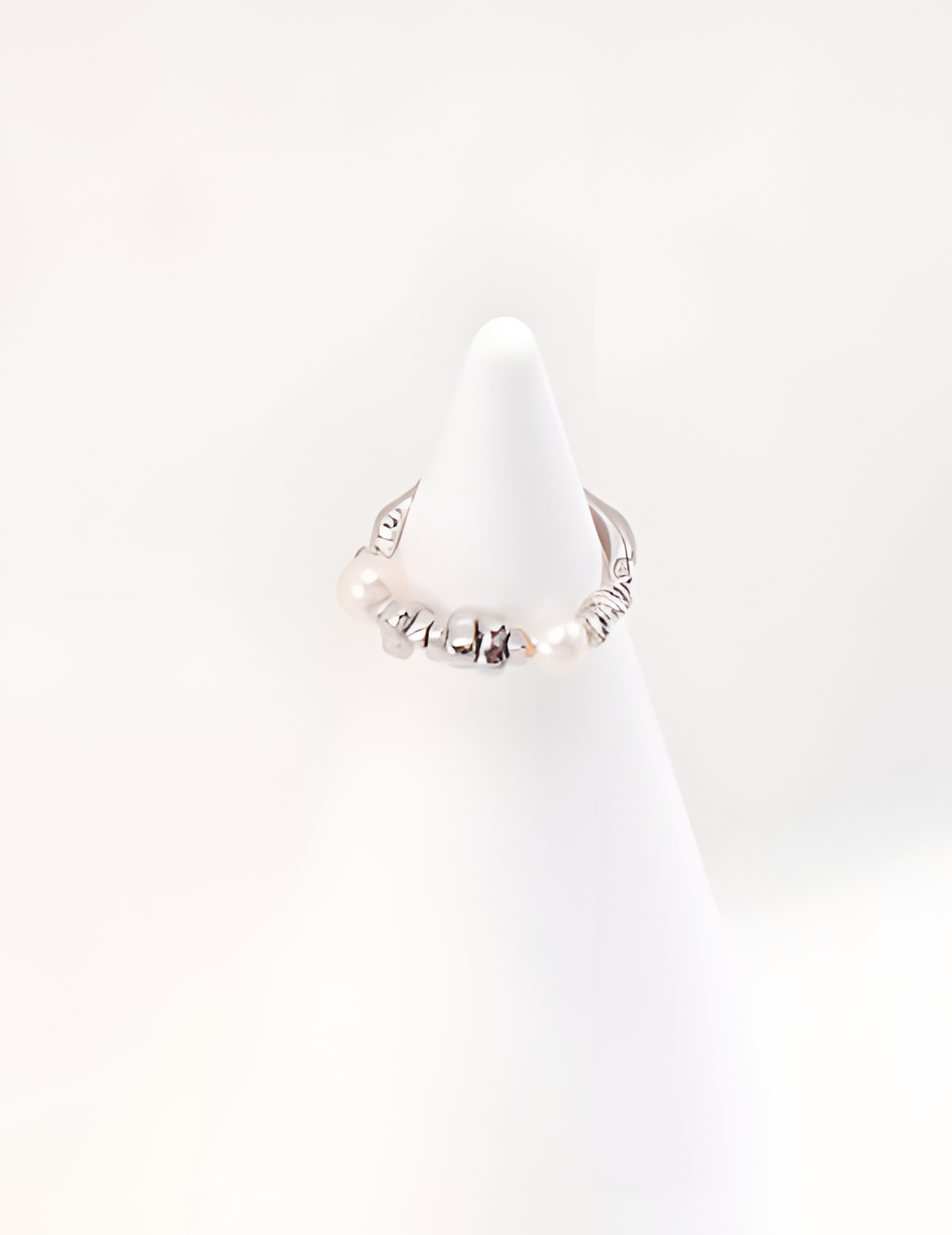 Silver Pearl Ring