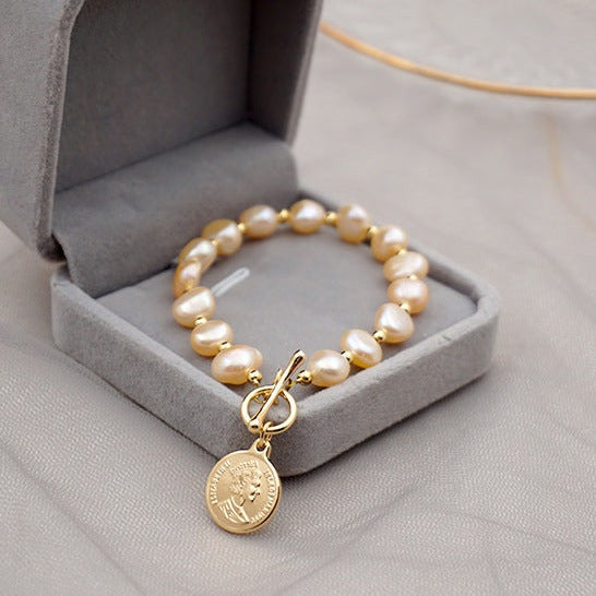 Elegant Coin Pearl Bracelet for Stylish Wear