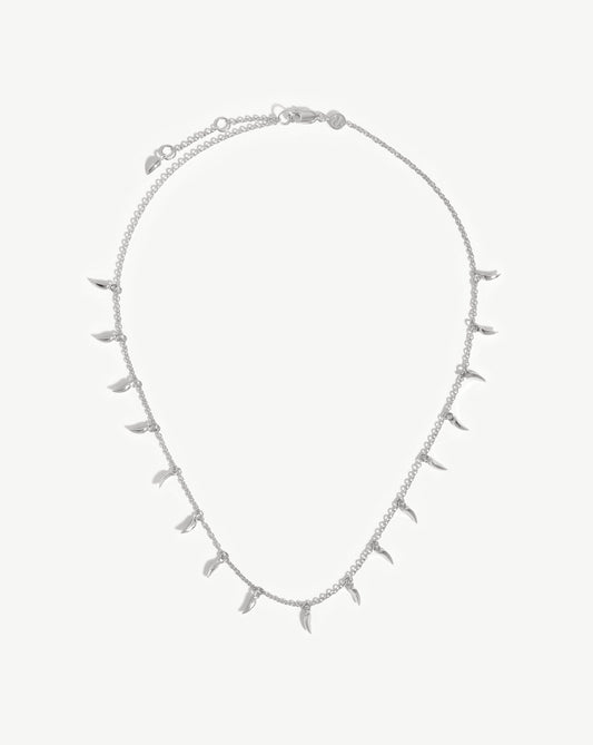 Mini Fang Silver Necklace for Everyday Wear