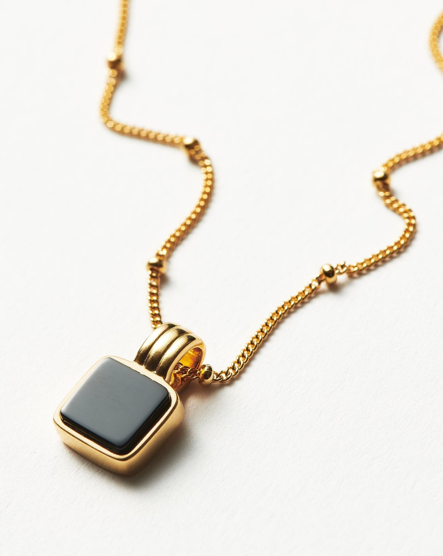 Square Onyx Necklace in 18k Gold Vermeil