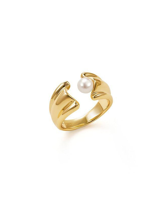 Pearl Ring with Mermaid Design