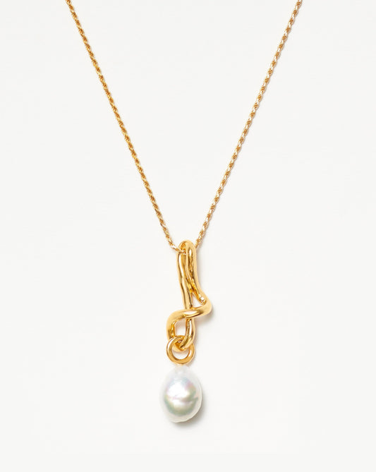 Pearl Drop Pendant Necklace in Molten Design