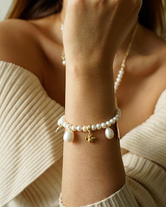 Baroque Pearl Bracelet in Moonlight Style