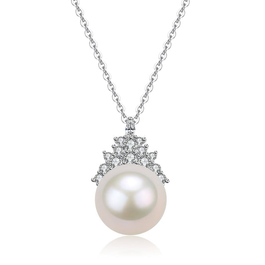 Freshwater Pearl and Queen Pendant Necklace 10-11mm