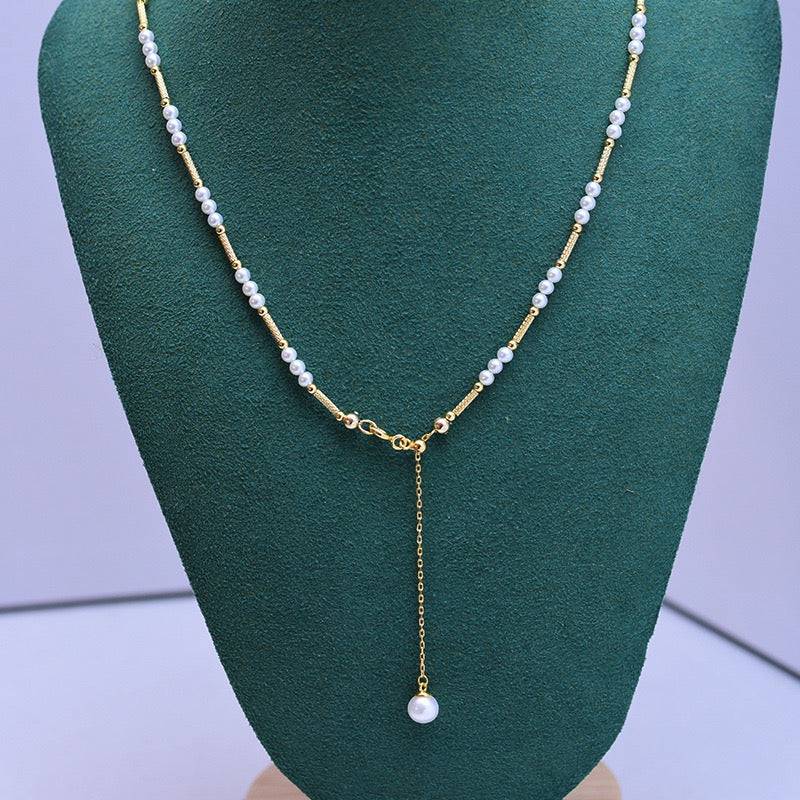 White Freshwater Pearl and Beaded Necklace Bracelet Set