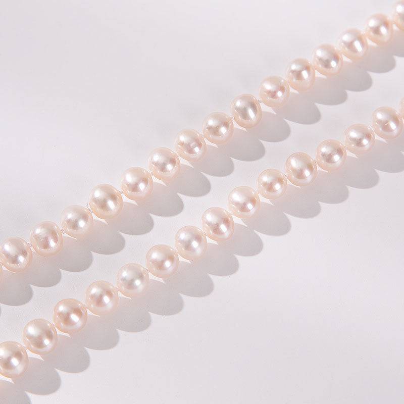 White Round Freshwater Pearl Necklace with Silver Clasp