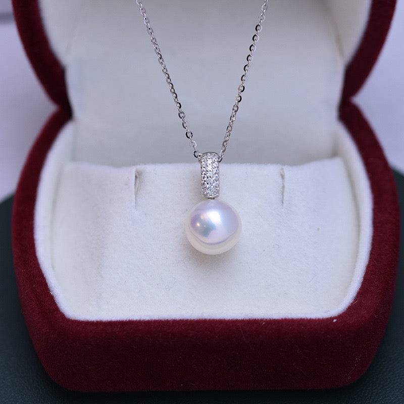 Freshwater Pearl Anouk Style Necklace 9-10mm