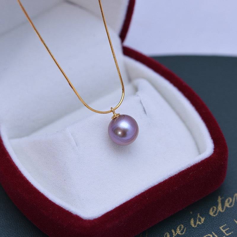 Freshwater Pearl and Snake Chain Necklace 9-10mm