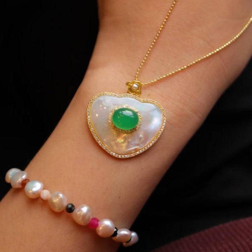 Green Onyx and Mother of Pearl Pendant Necklace