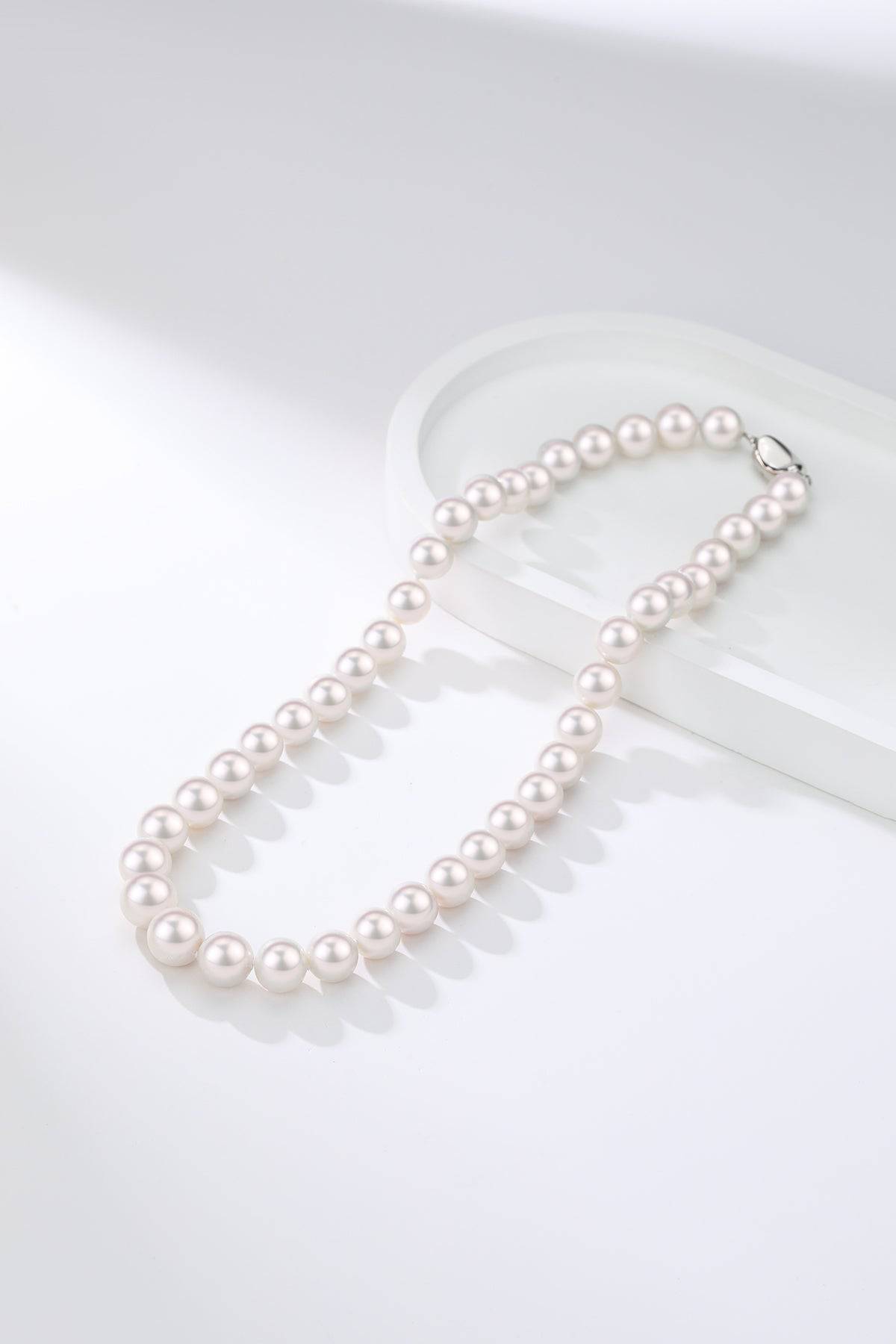 Graduated Strand Necklace with Large White Freshwater Pearls