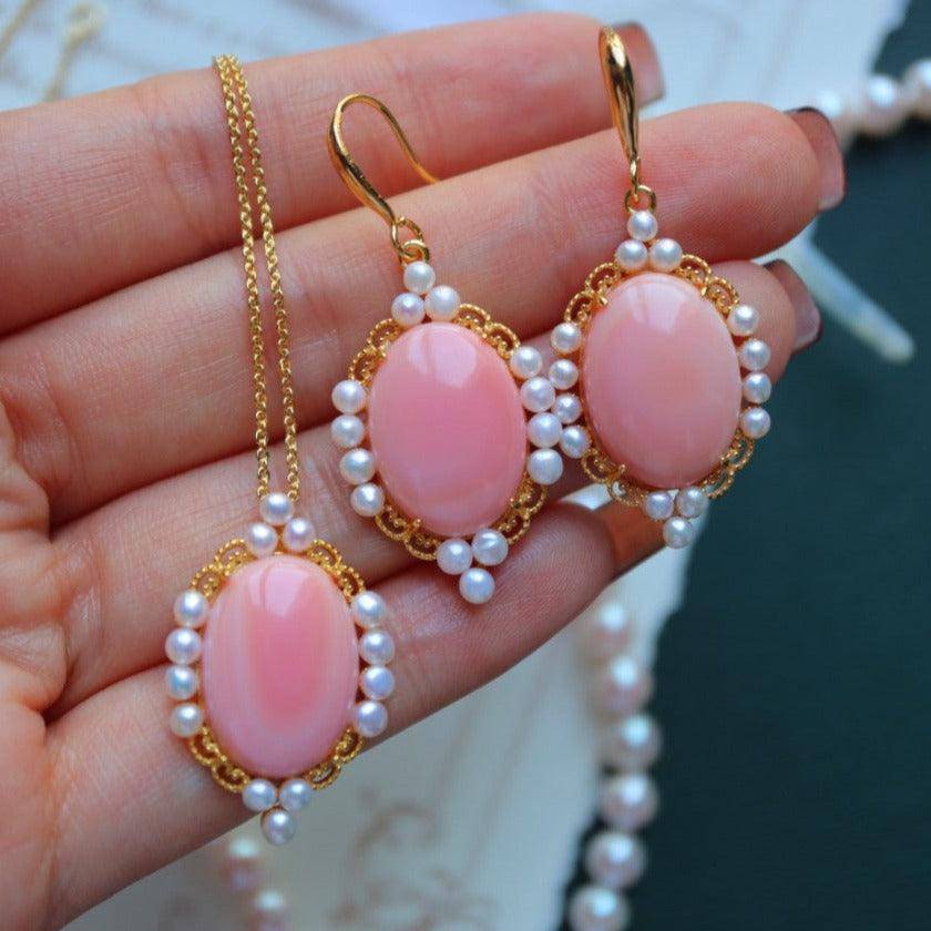 Pink Conch Shell Pearl Earrings and Necklace Set