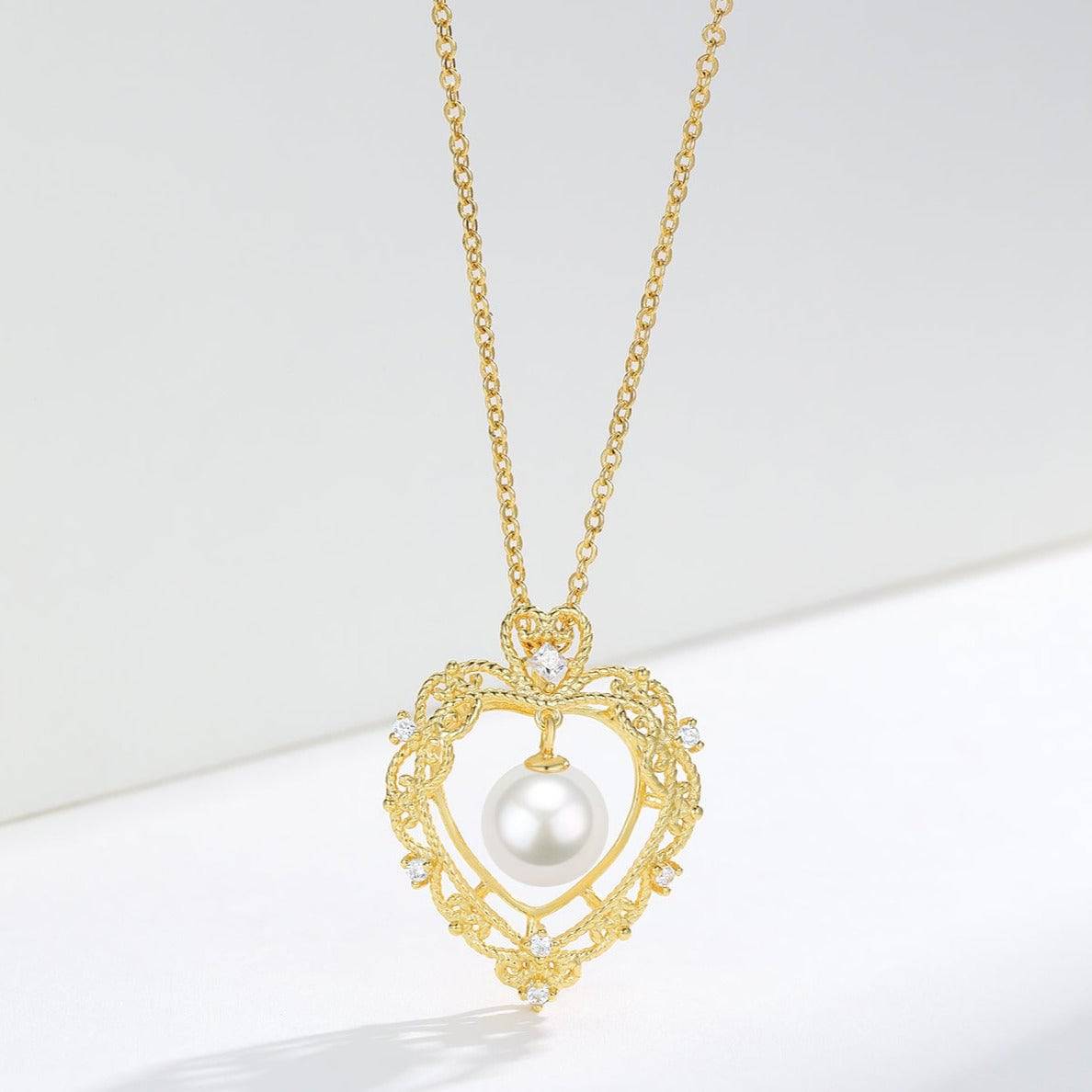 Vintage Hollow Heart Pendant Necklace with Freshwater Pearl