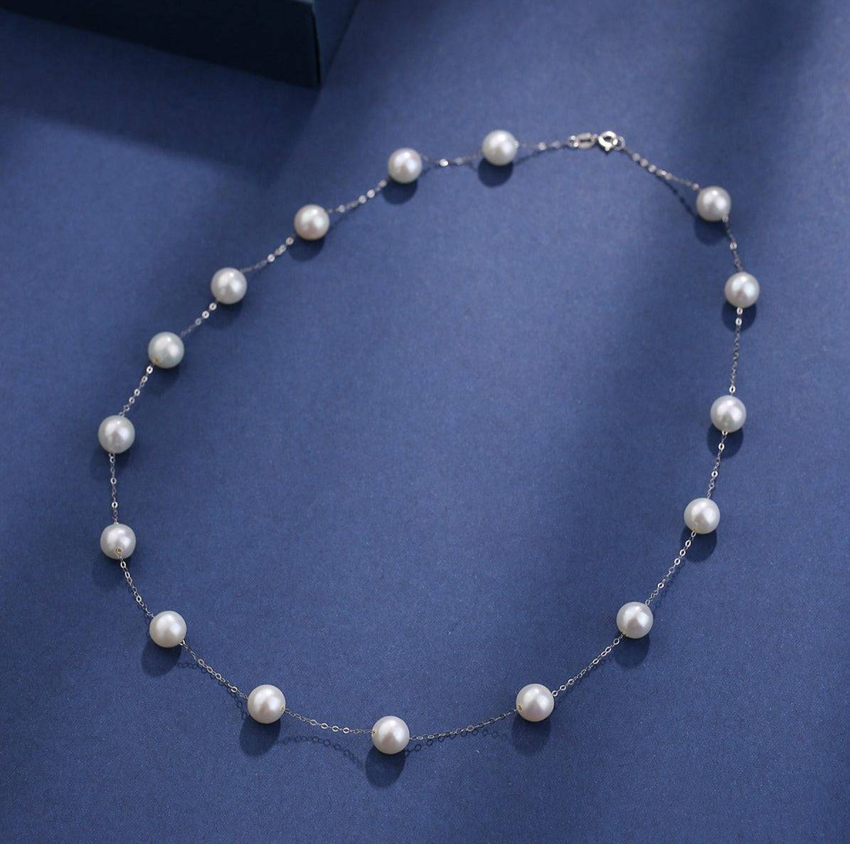 White Akoya Cultured Pearl Tincup Style Necklace