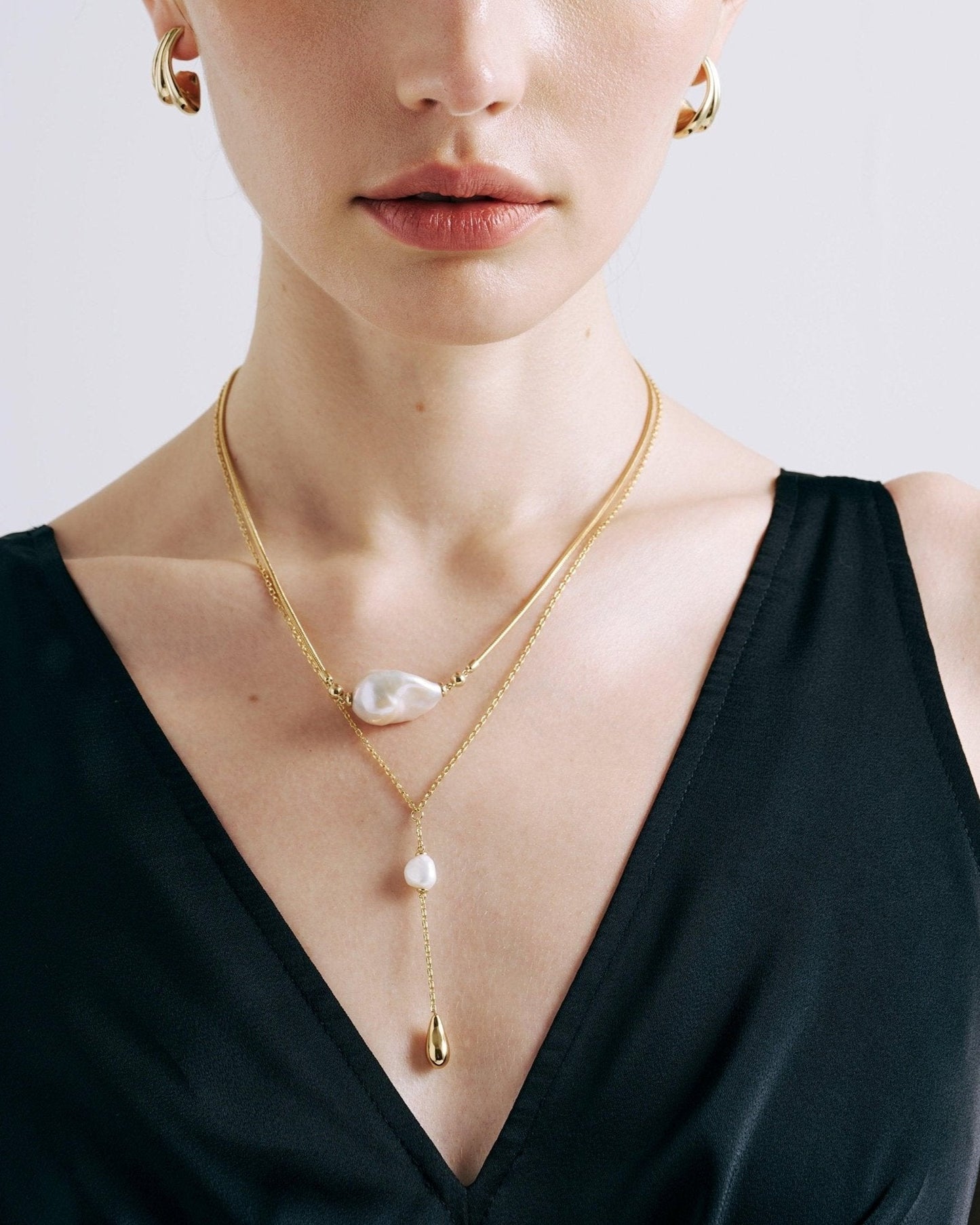 Baroque Pearl Layer Necklace in Elegant Style