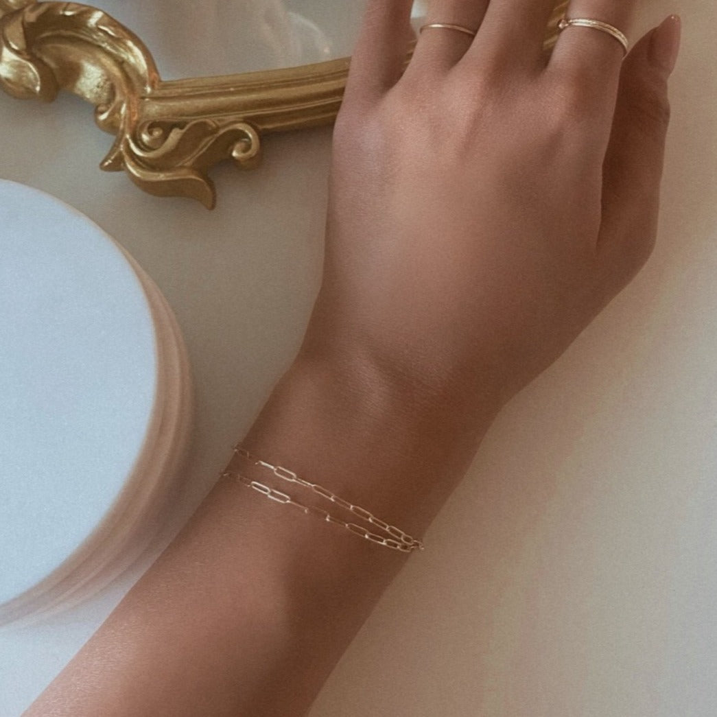 Gold Paperclip Style Bracelet in 14k