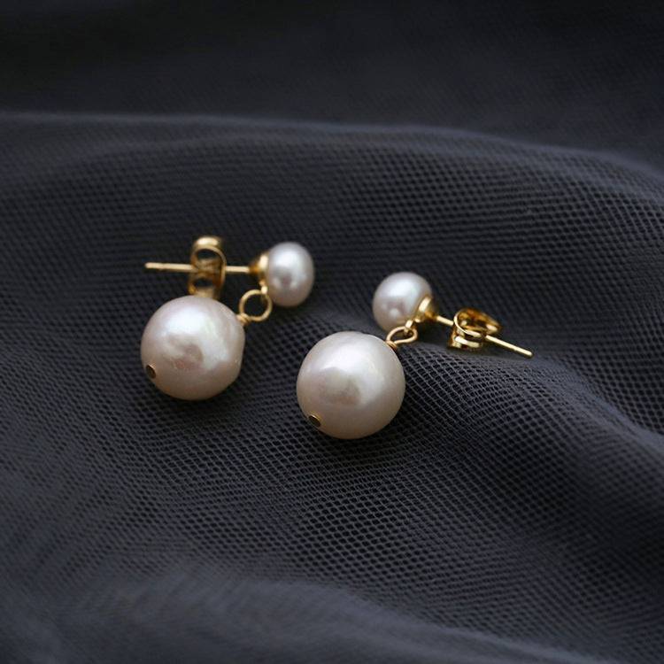 White Pearl Drop Earrings in Elegant Design 3