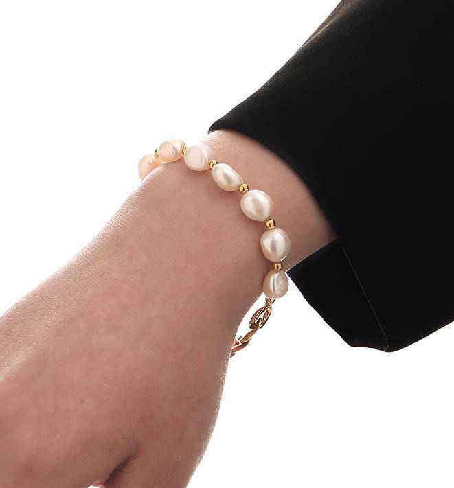 Gold Baroque Pearl Bracelet for Elegant Style