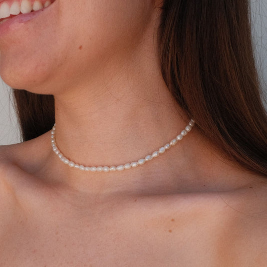 Choker Necklace with Rice Pearls