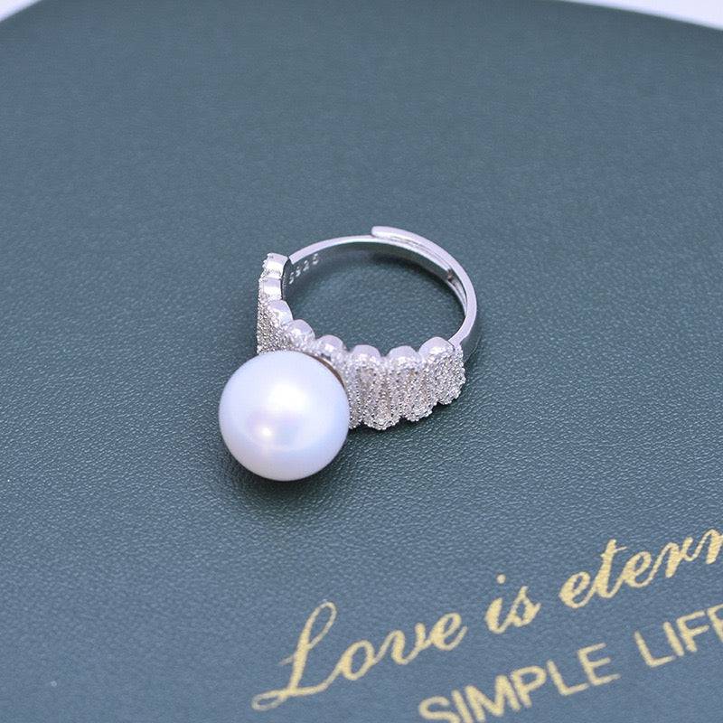 Wide Freshwater Pearl and CZ Ring in Silver