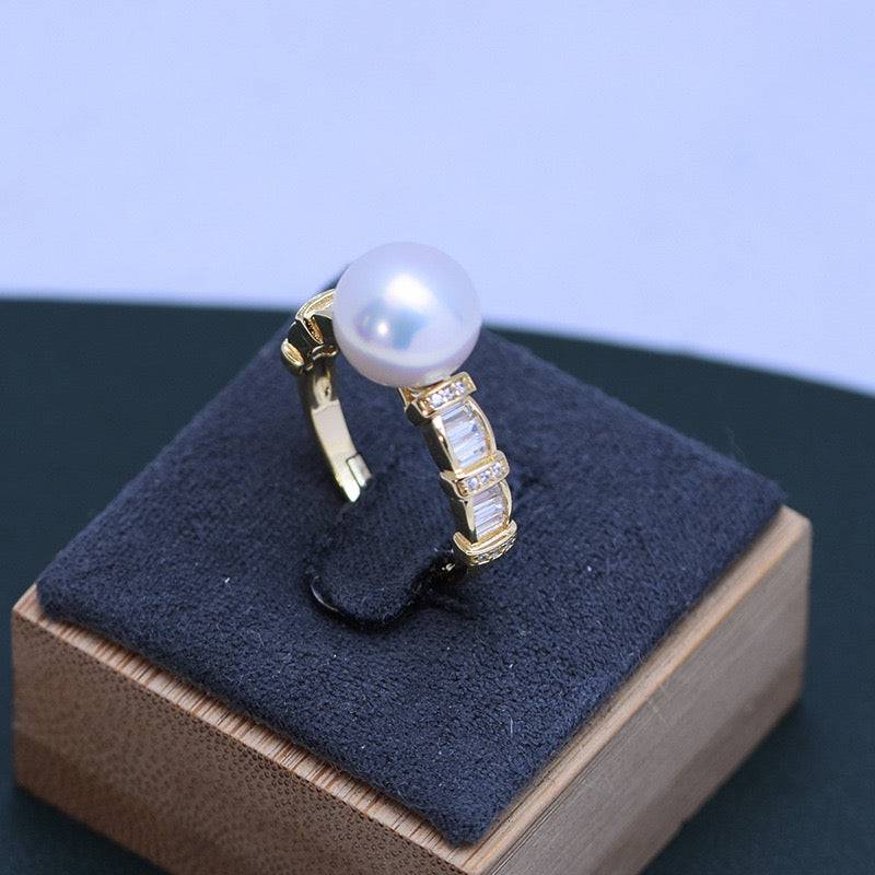 Freshwater Pearl Ring in 9-10mm Size