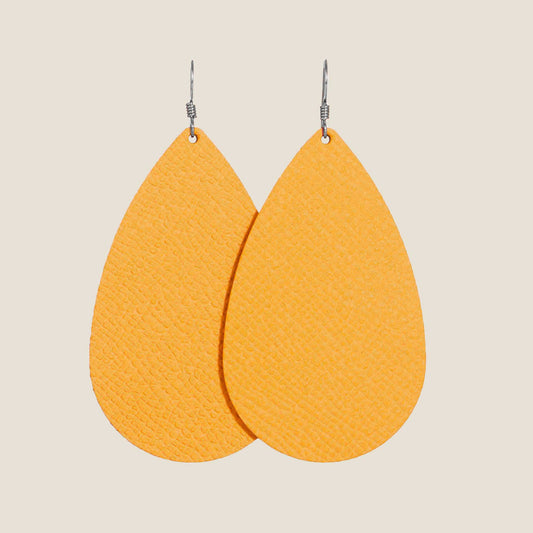 Teardrop Earrings Made of Saffron Material