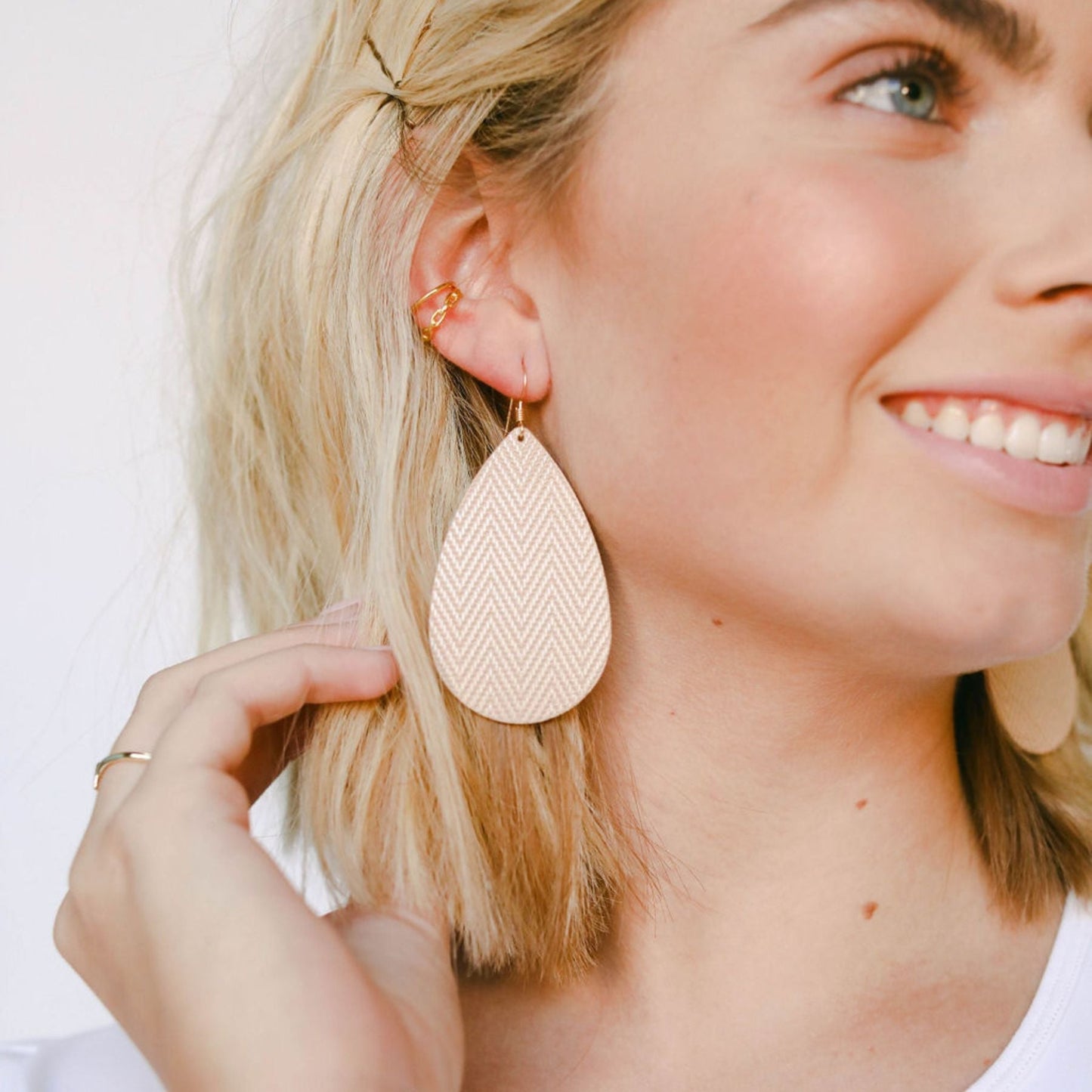 Natural Sandstone Teardrop Earrings Design