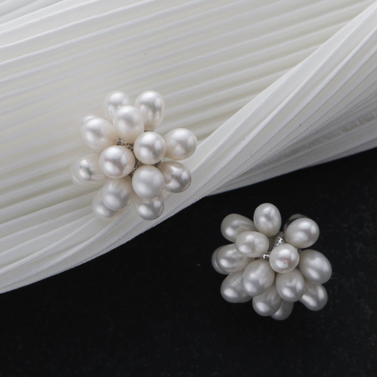 Floral Oval Pearl Necklace and Earring Set