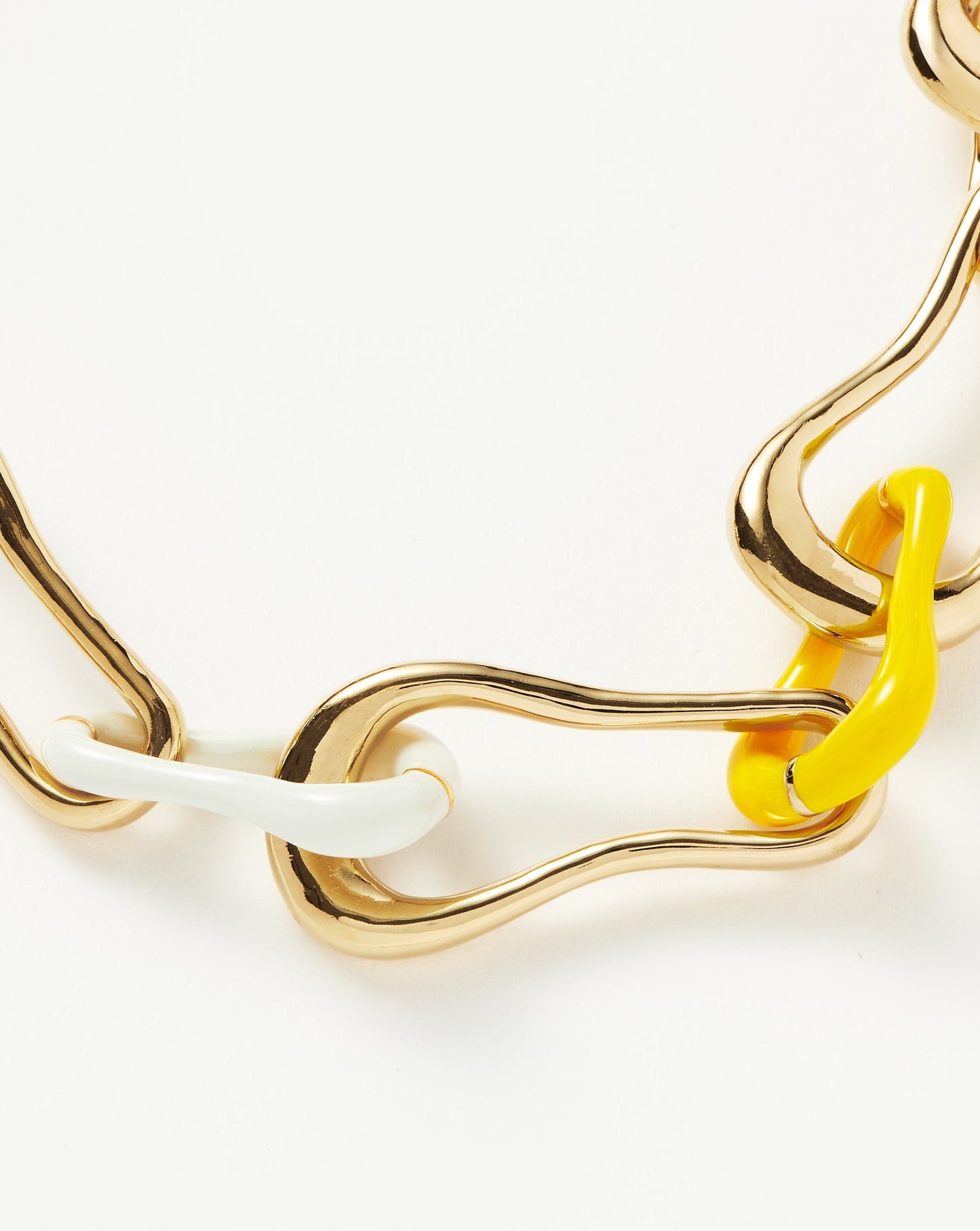 Chunky Chain Choker with Squiggle Enamel Design