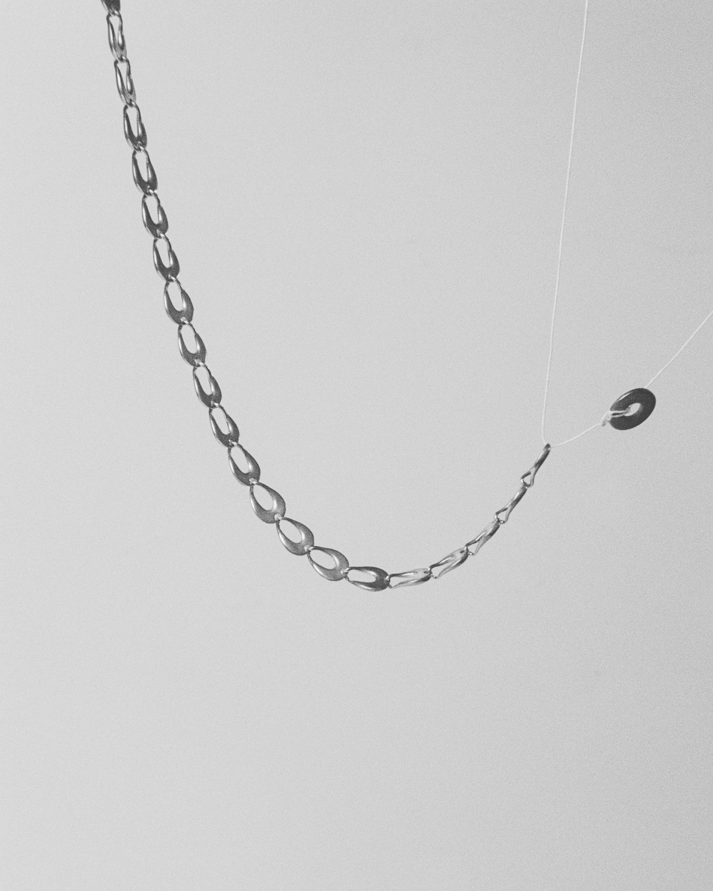 Delicate Thin Necklace in Elegant Design