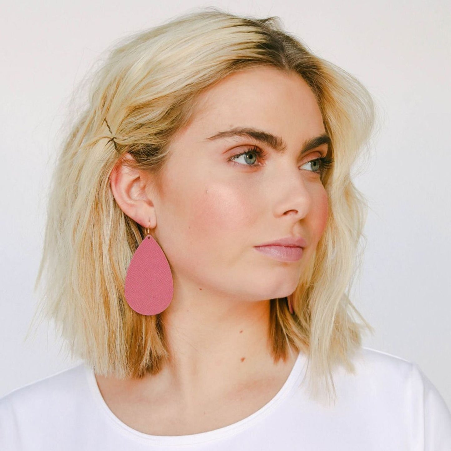 Pink Teardrop Earrings in Taffeta Style