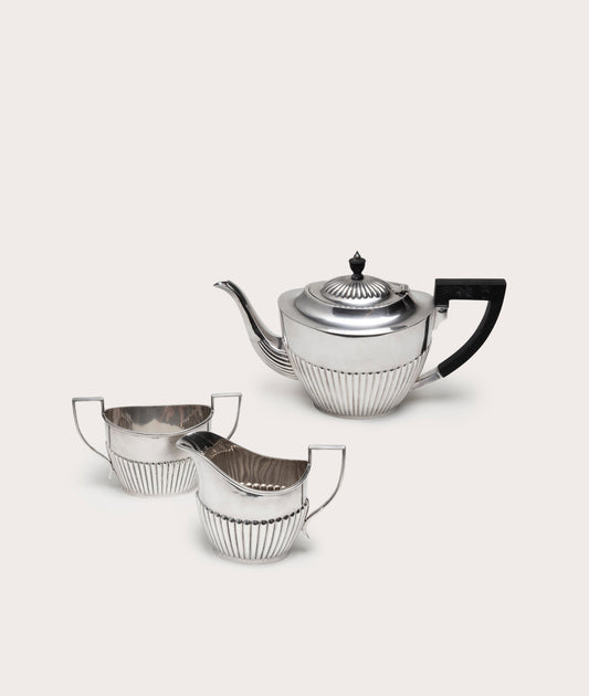 Elegant Ceramic Tea Set for Home Use