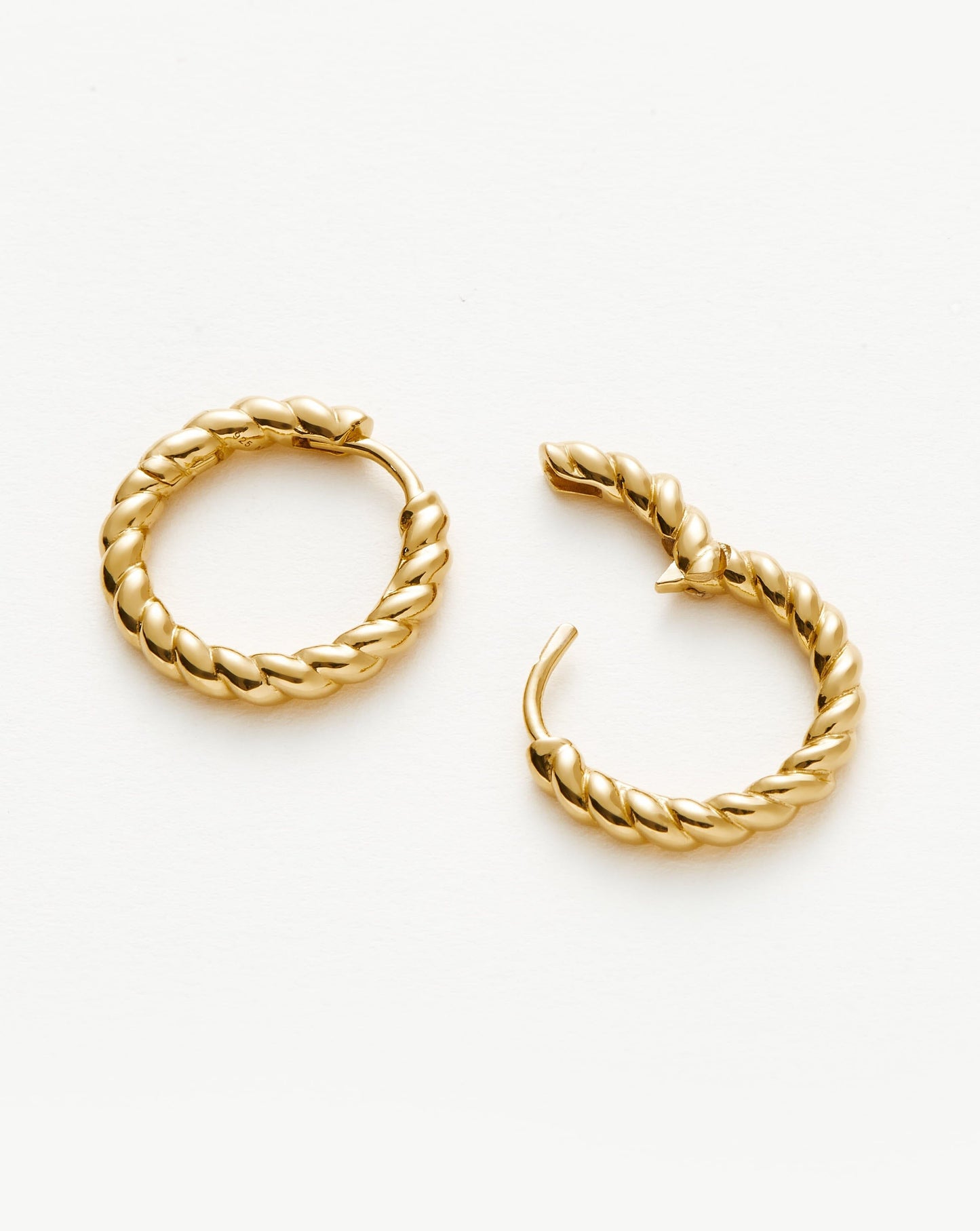 Small Twisted Helical Hoop Earrings in 18k Gold Vermeil