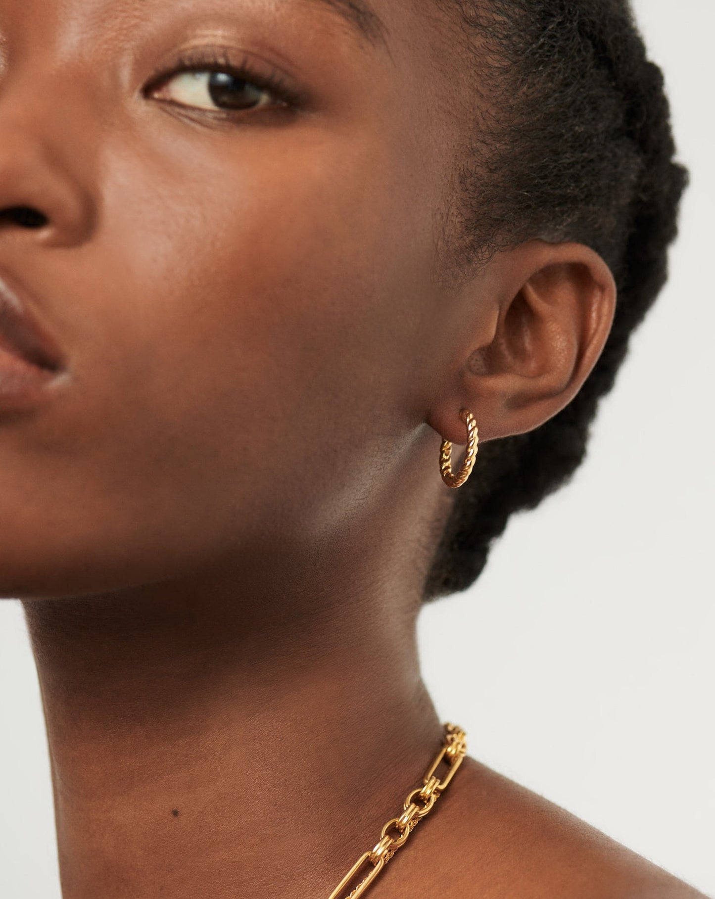 Small Twisted Helical Hoop Earrings in 18k Gold Vermeil