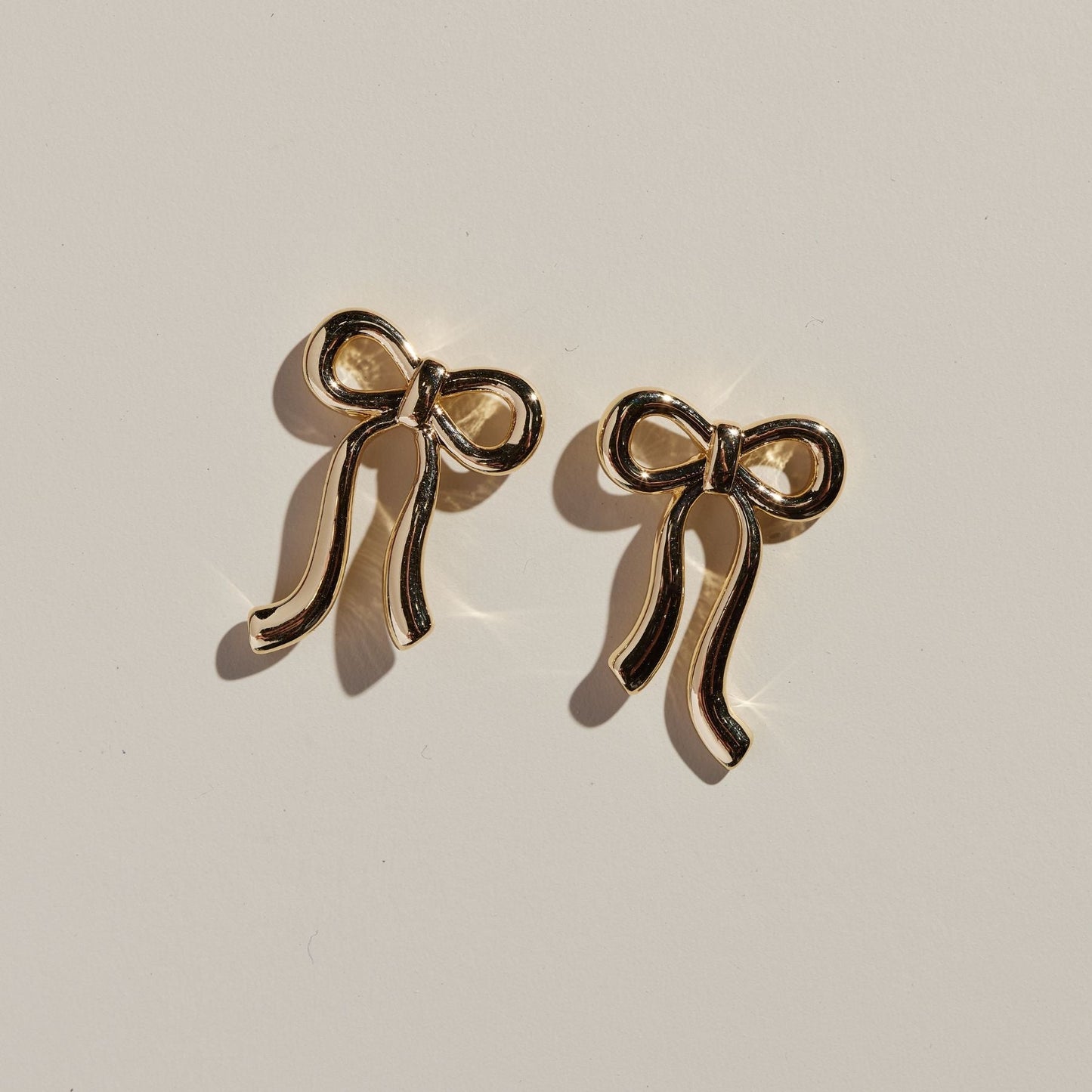 Vintage Bow Stud Earrings in Gold