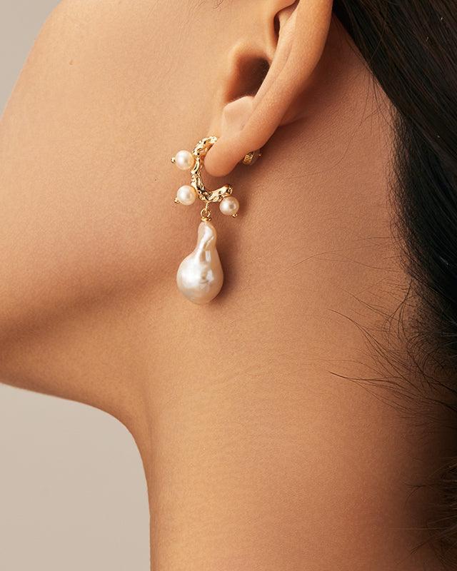 Baroque Pearl Dangle Earrings in Elegant Style