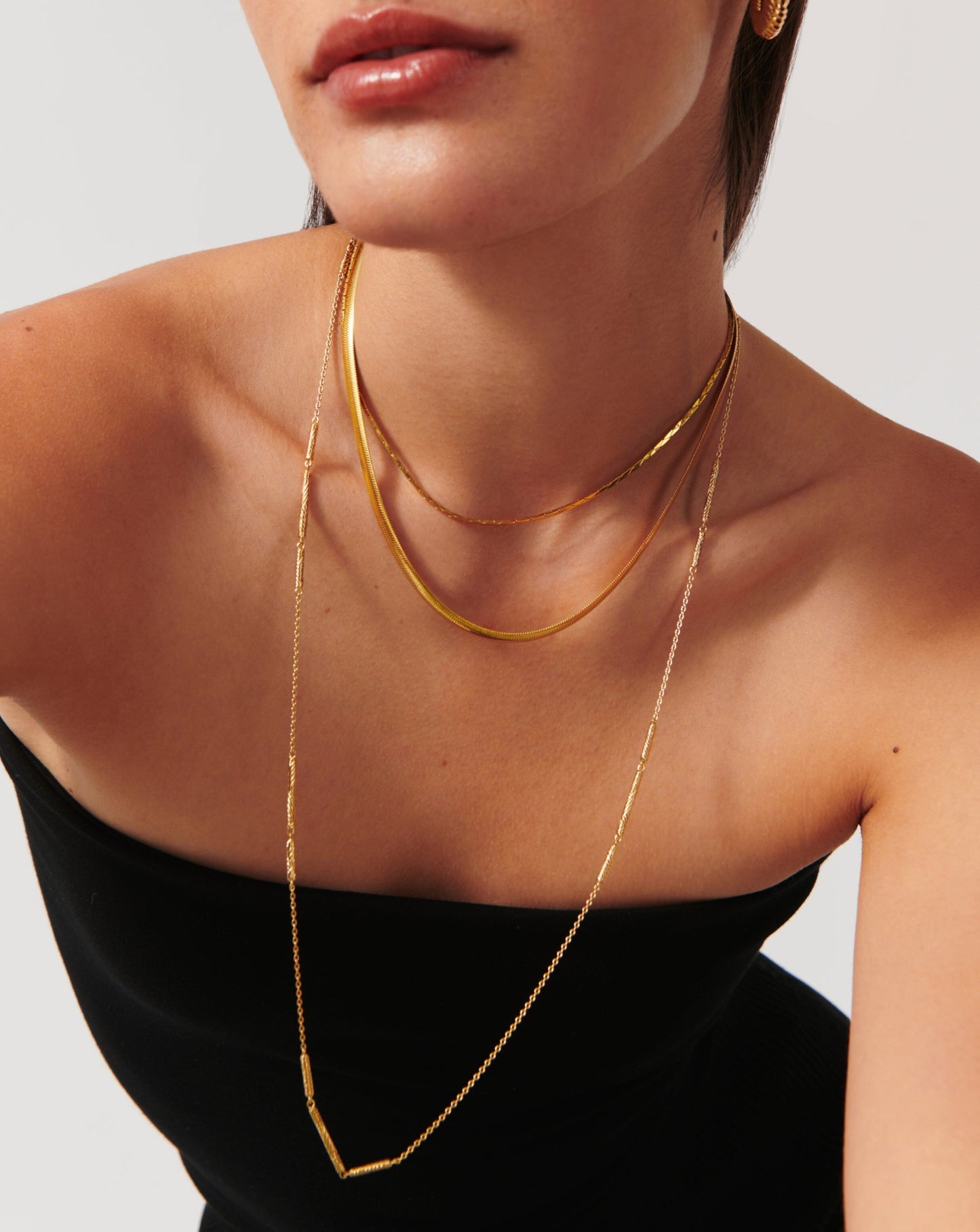 Extra Long Wavy Ridge Chain Necklace