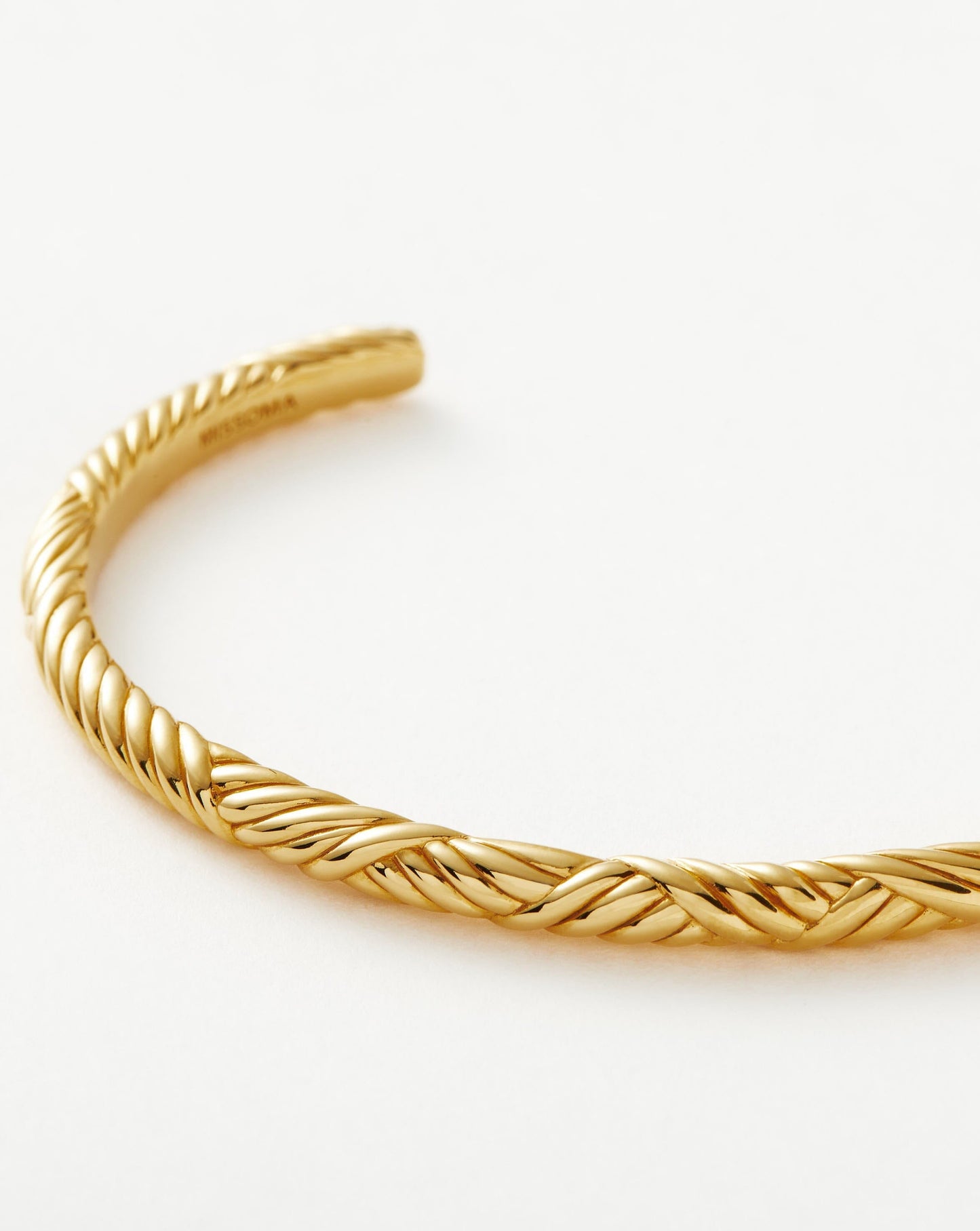 Wavy Ridge Gemelli Cuff Bracelet Design