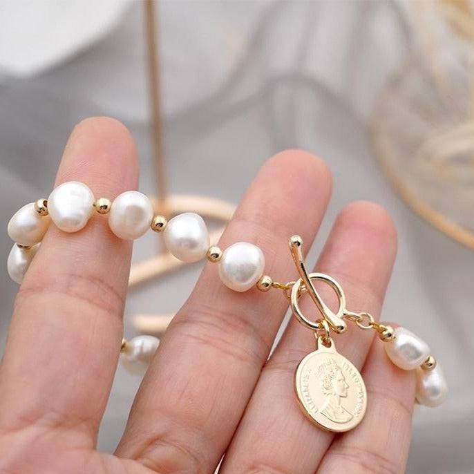 Elegant Coin Pearl Bracelet for Stylish Wear