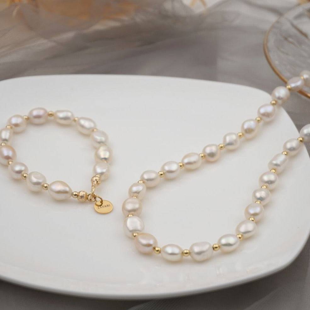 Pearl Necklace Bracelet and Earrings Set 2